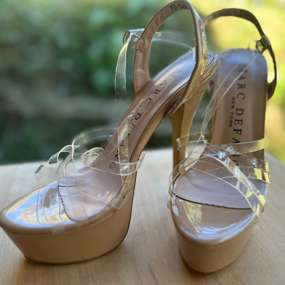 Marc Defang Womens Marc Tops Clear Transparent Straps Pageant Platform Pumps